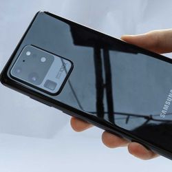 Samsung Galaxy S20 Ultra 5G 128gb  Unlocked, FREE Smartwach/ Headphones. Pay $1 Today Rest in payments. NO CREDIT NEEDED FINANCING