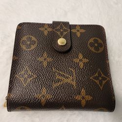 Louis Vuitton Compact Zippe Wallet Monogram Canvas