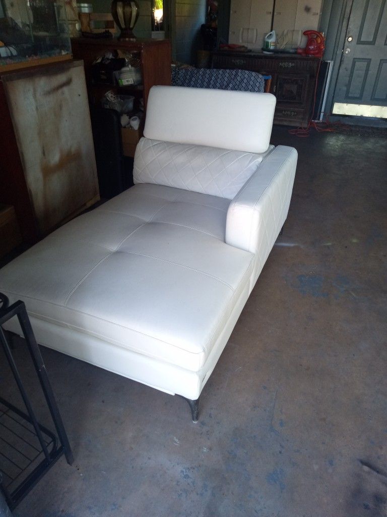 White Sectional Couch 