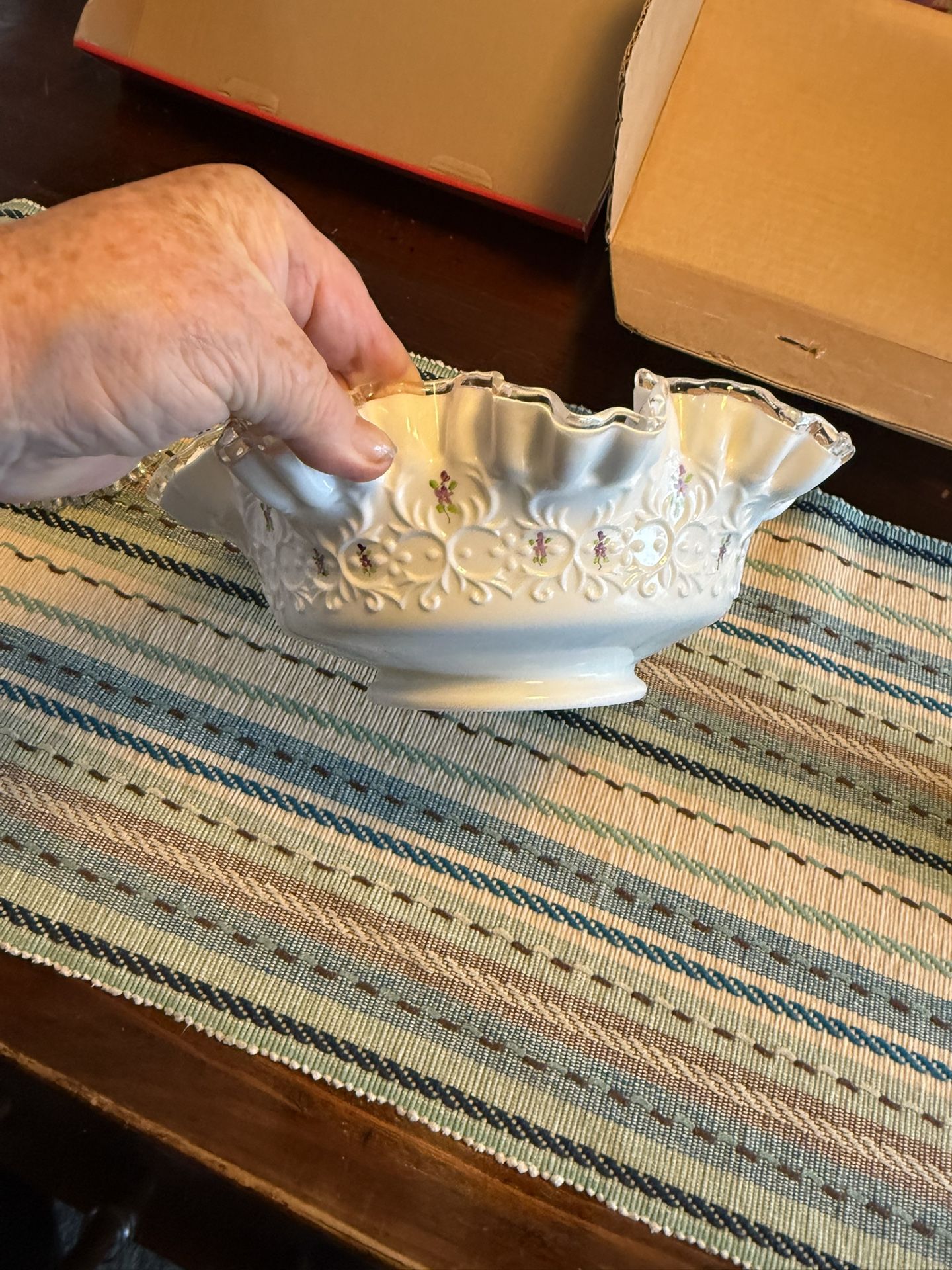 Fenton violet in the snow bowl