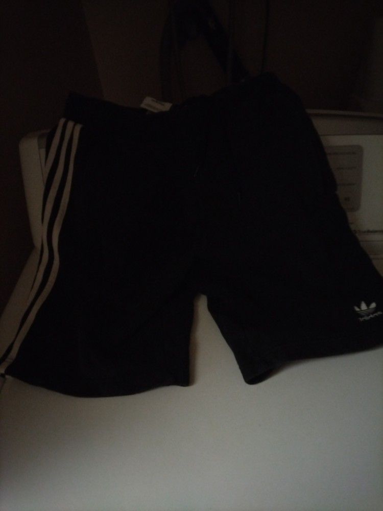 Small Men's Adidas Shorts