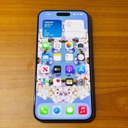 Apple Iphone 15 Pro Max 256GB UNLOCKED Fully Functional