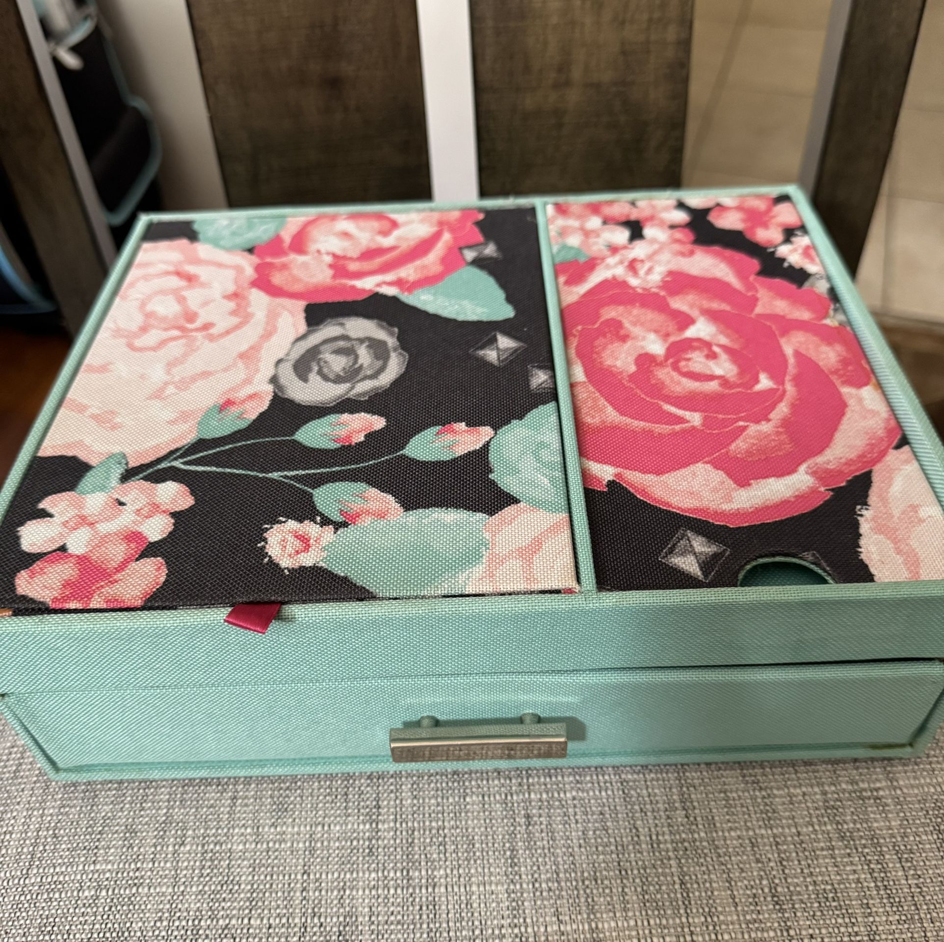 Floral Jewelry Storage