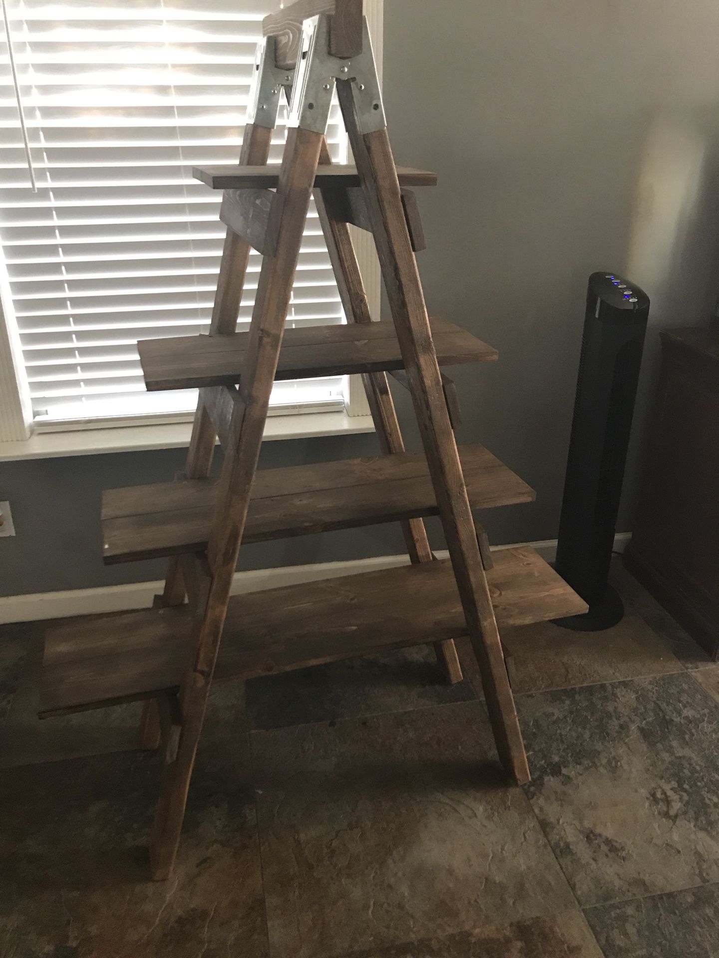 Farmhouse ladder shelf