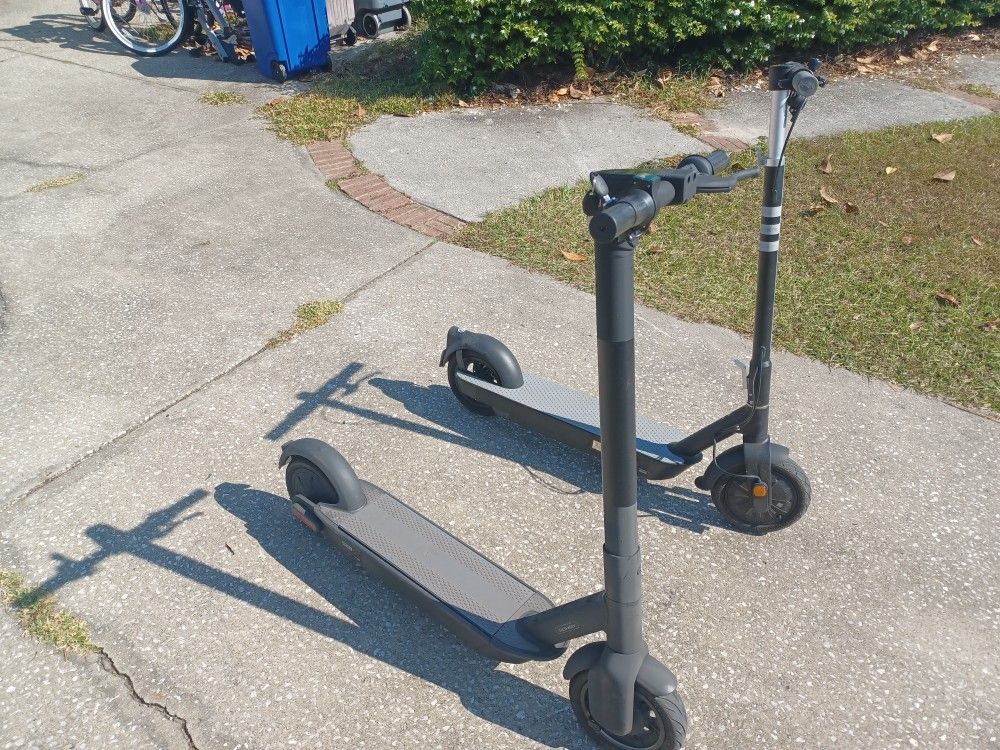Segway Ninebot and Okai Neon Pro ES330 scooters with Key and chargers - $300 FIRM