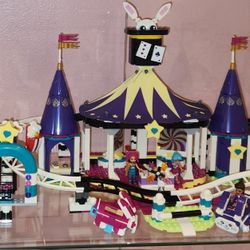 2 Lego Friends 41685 and 41687