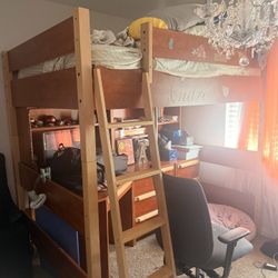 Bunk bed (no Mattress)