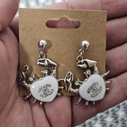 Beautiful Upcycled Luxury Earrings!!