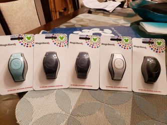 5 Disney Magic Bands..