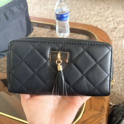 Black Accordion Women’s Wallet 