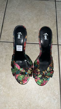 Fioni open-toe heeled sandals featuring a vibrant, multicolored tropical floral print
