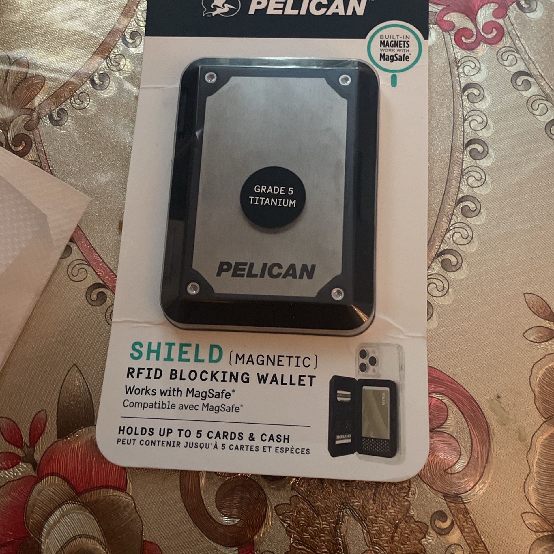 Pelican Magnetic Wallet