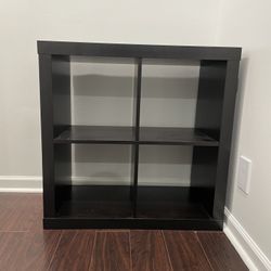 4-cube organizer shelf