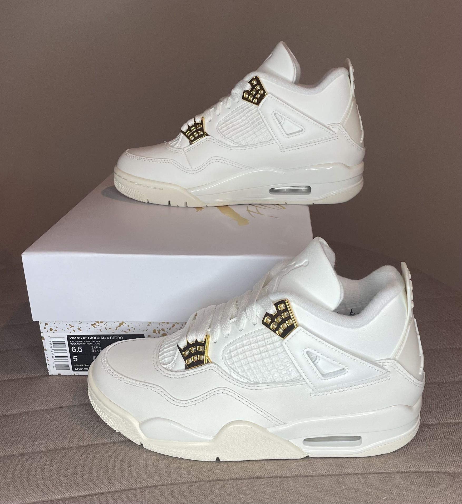 Air Jordan 4 Metallic Gold Size 6.5W/5Y