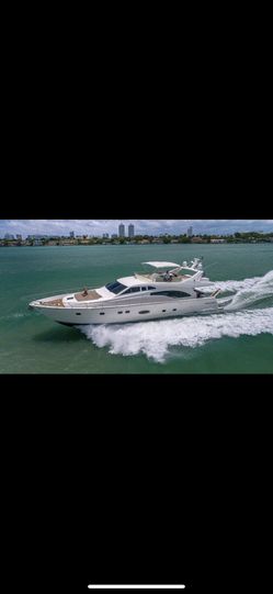 75 foot yacht charter 4 hour+