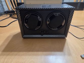 Powered double watch winder