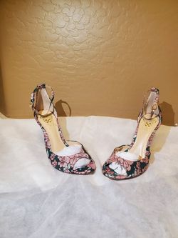 Vince camuto ankle strap heels
