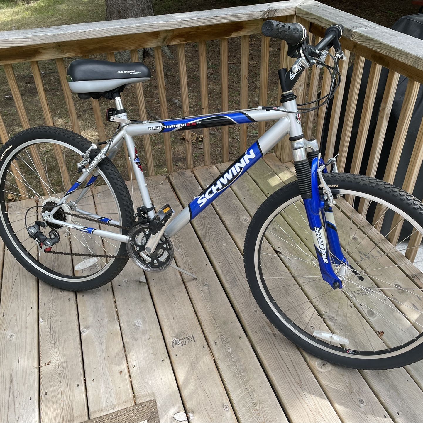 schwinn high timber mountain bicycle matte black 29 inch Bike ALX 29-Inch Wheels Enjoy the freedom of riding a Schwinn. High Timber 26 Schwinn Bike