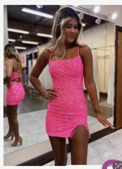 New Sheath/Column Scoop Neck Lace Short/Mini Homecoming Dresses With Split Front