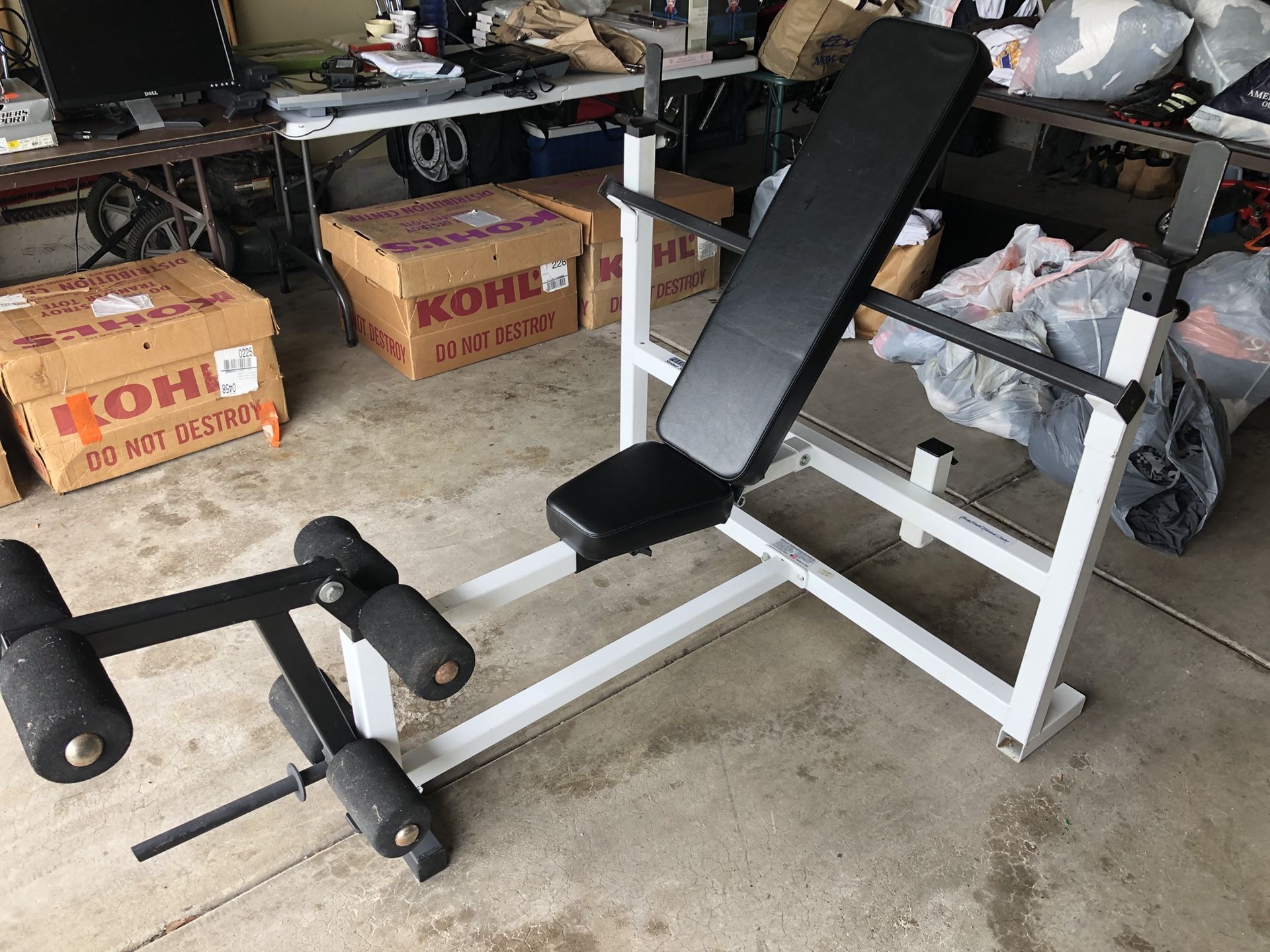 BodySmith Workout Center 807 weight bench for Sale in Plainfield