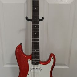 Squier Sparkle Red HH Stratocaster