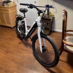 Schwinn Adult Coston DX 27.5" Wheels Hybrid Electric Bike White L/XL 21” Aluminum Frame