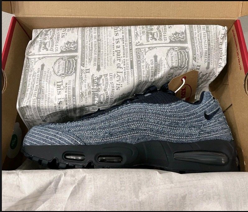 Levi's x Air Max 95 OG 'Obsidian' Men's Size 12