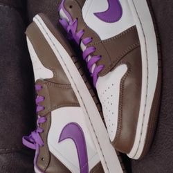 Jordan 1 Lows "Grape Mocha"