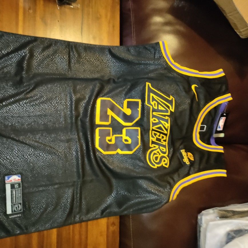Laker Jersey Number 23 LeBron Mamba Style