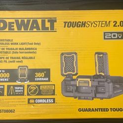 New! DeWalt DWST08062 Adjustable Cordless Work Light (Tool Only)