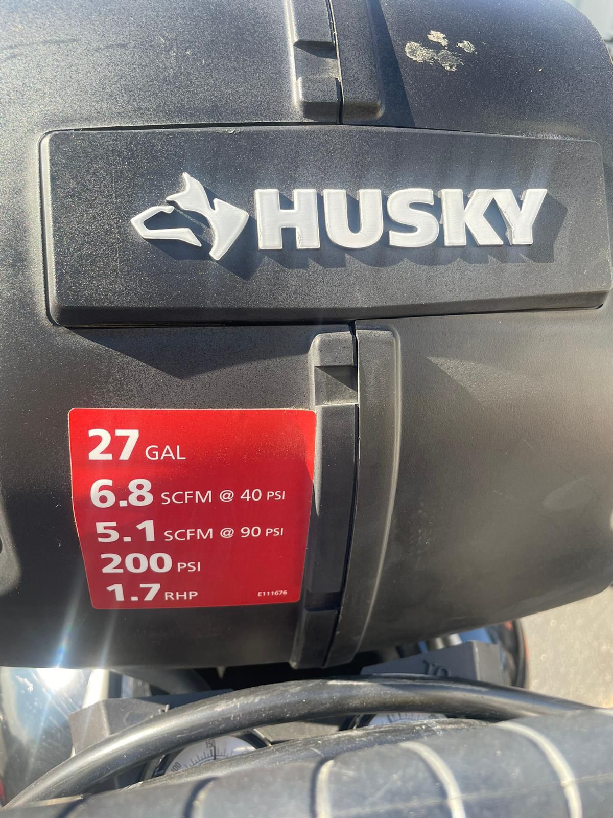 Compresor Husky  27 Gallons $250 Firm