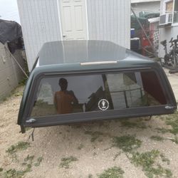 1999 Dodge Ram Camper Shell