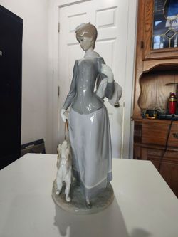 Vintage Lladro Lady with Dog Porcelain Figurine Hand Made in Spain