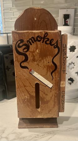 Vintage Wooden Cigarette Dispenser
