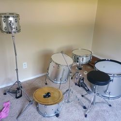 Used Drum Set