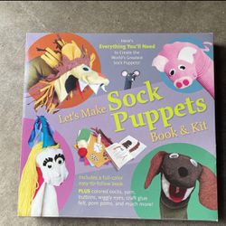 Sock Puppets Book & Kit
