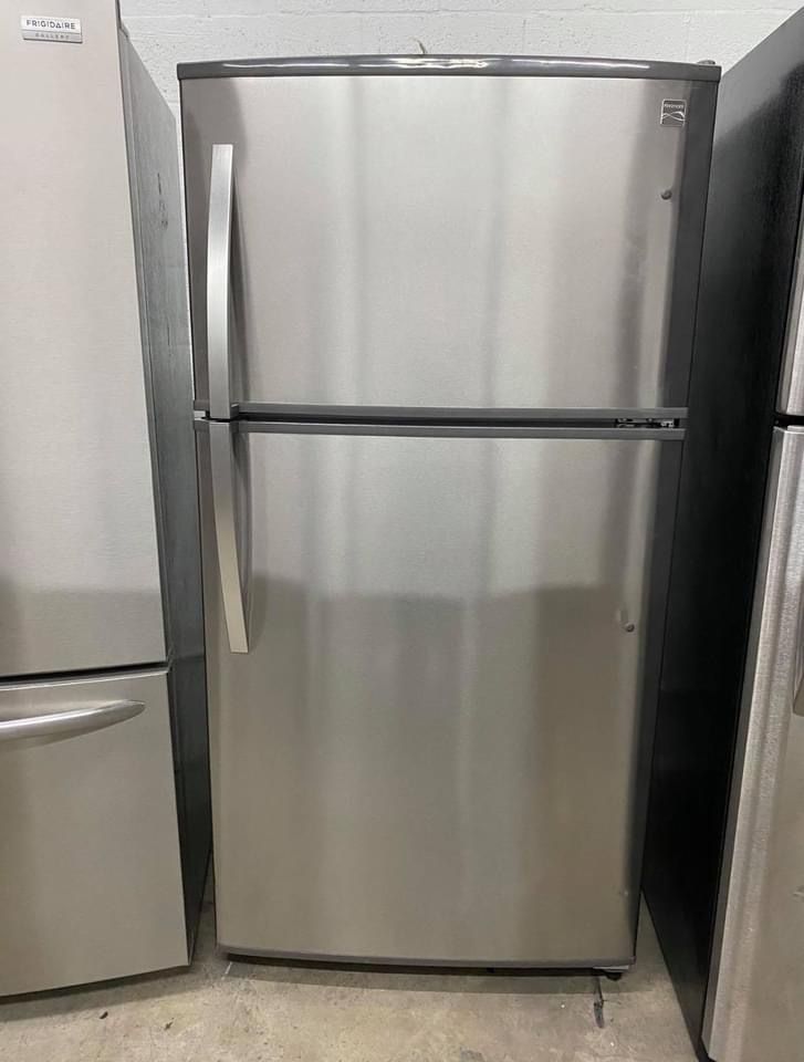 Kenmore Top-Freezer Refrigerator - Stainless Steel