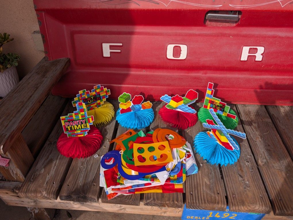 FREE Lego Party Supplies