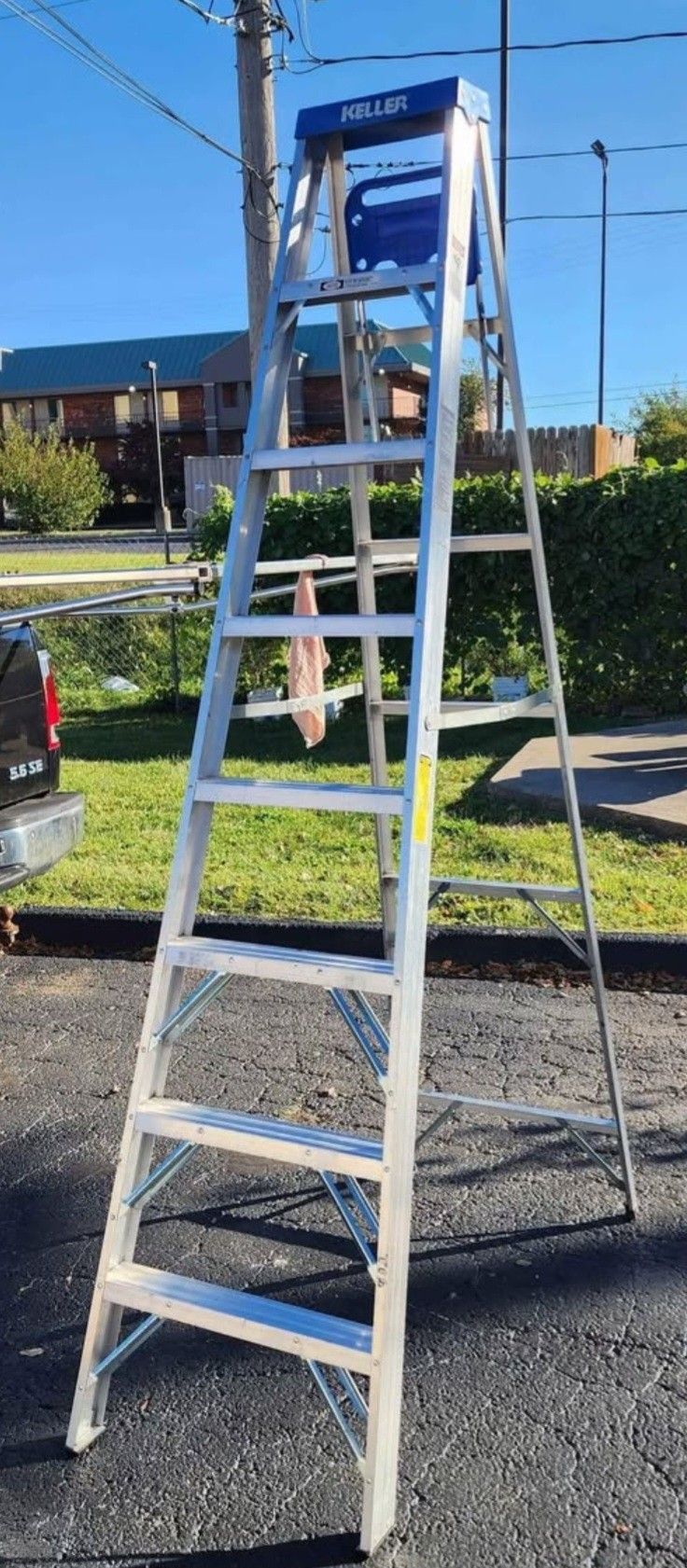 8ft LADDER