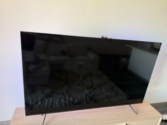 TCL 65in 4K TV + Govee TV Backlight