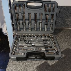 Used Power Torque 62 Piece Mechanic’s Tools Set