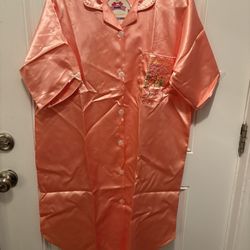 Women’s Nightgown.  Multiple Options To Choose From.