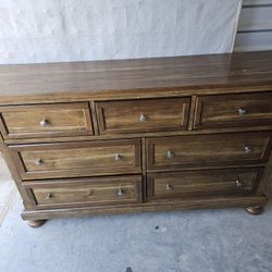 Dresser Solid Wood  65x40