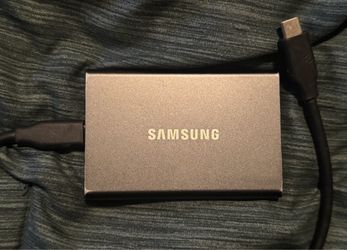 Samsung SSD 2TB External Harddrive