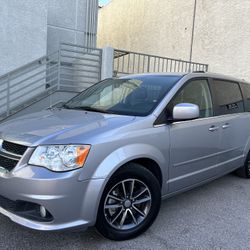 2017 Dodge Grand Caravan