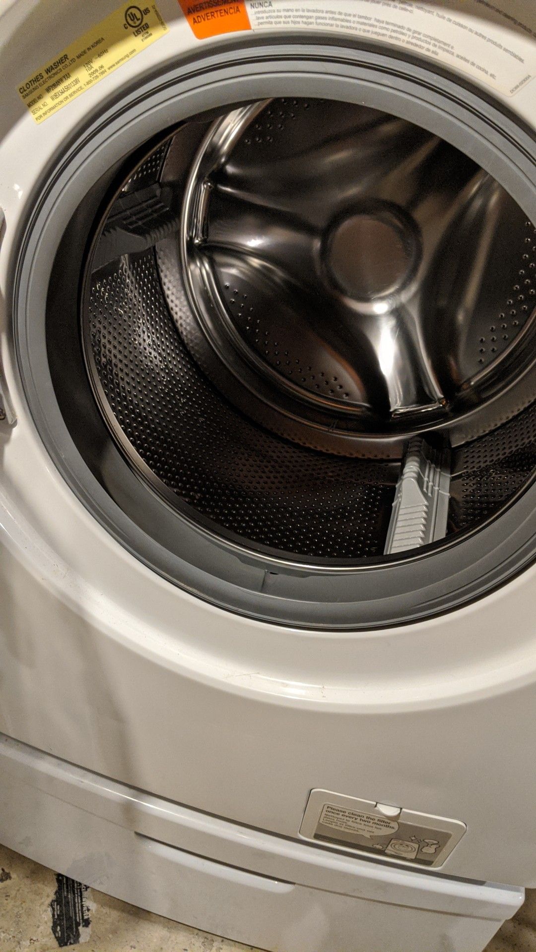 Samsung front load washer broken spider arm for Sale in Hemlock, MI OfferUp