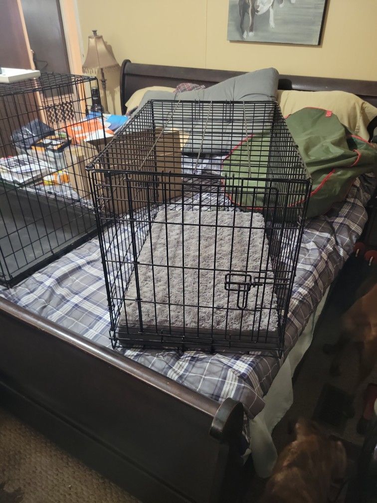 Small Dog Crate with washable bed