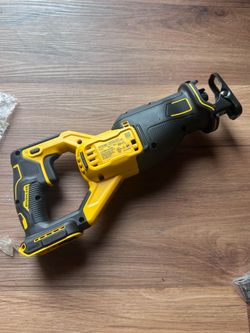 dewalt 20v saw zall