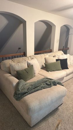Tan Sectional