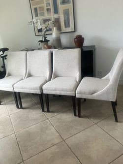 Set of 4 Dining Room Chairs